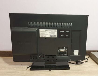 Телевизор Toshiba 23 дюйма на запчасти