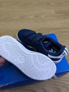Кроссовки новые рр 28 adidas Stan smit