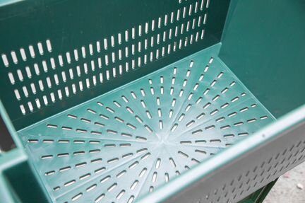 Пластиковые ящики для хранения овощей и фруктов