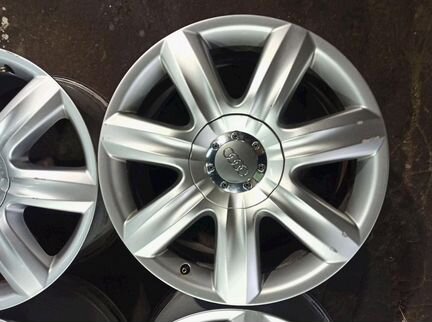 Диски бу оригинал R19 N на Audi