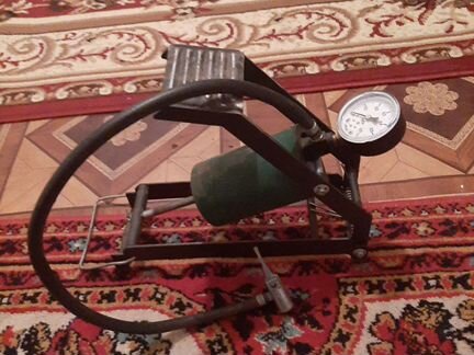 Насос для автомобилей