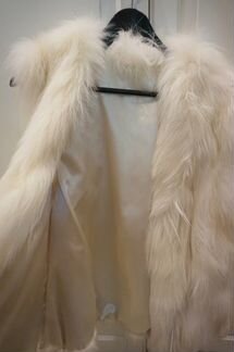 Жилет из меха лисы