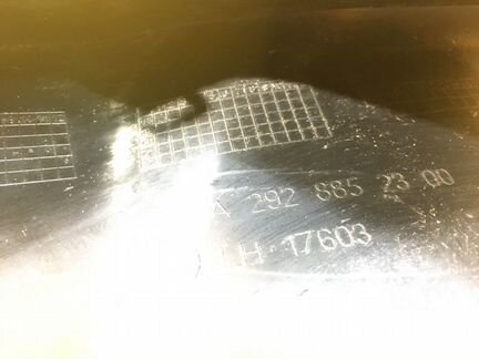 Накладка бампера передняя левая Mercedes Gle W166