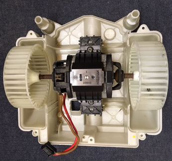 Мотор печки w221