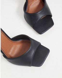 Мега модные босоножки с квадратным носом