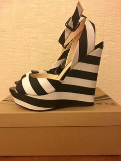 Туфли на танкетке Svetski