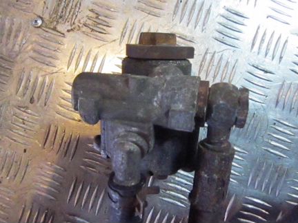 Насос гур для Шкода Октавия тур 1.4 1.6 1.8 AEE