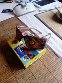 Очки солнцезащитные женские