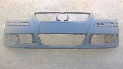 Новый передний бампер на VW Поло Хэтчбек 05-08