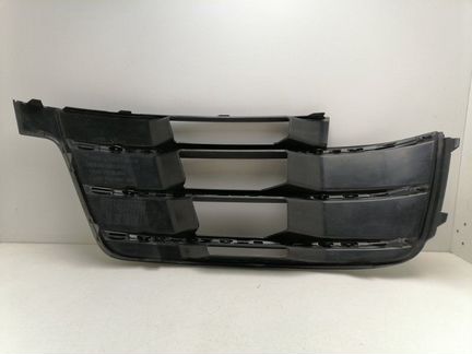 Решётка бампера передняя левая Audi Q7 4M