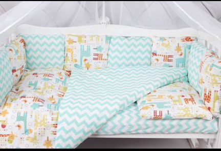 Бортик в детскую кроватку + постельное белье