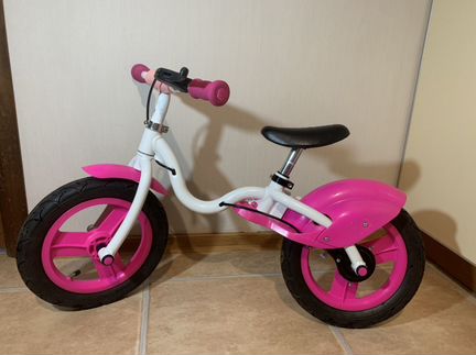 Беговел DG Bug Nanny розовый