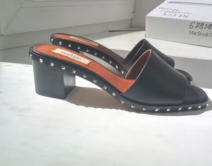 Сабо valentino