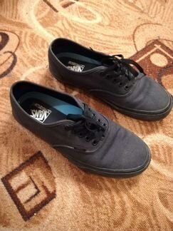 Vans authentic