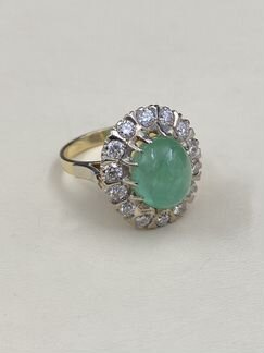 Кольцо золотое с бриллиантами и изумрудом 750