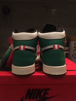 Jordan 1 Retro High Lucky Green (W)