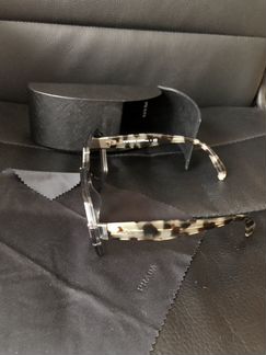 Очки солнцезащитные Prada оригинал