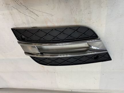 Решетка бампера правая Mercedes 164 ML