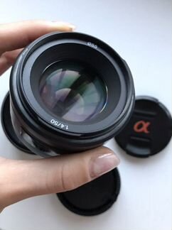 Объектив Sony 50mm/f1.4