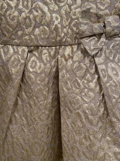 Платье праздничное (золотое) на 4 года