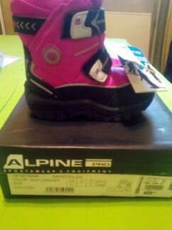 Новые теплые сапоги