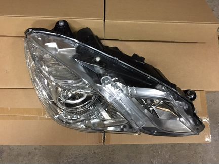 Фара передняя Мерседес W212 до Рестайлинг