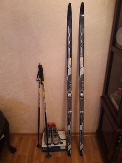 Лыжный комплект для ребёнка (младшего школьника)