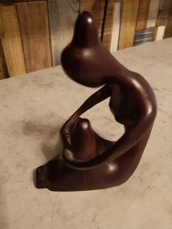 Статуэтка из чёрного дерева (Африка)