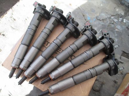 Mercedes OM642 форсунка CDI дизельная