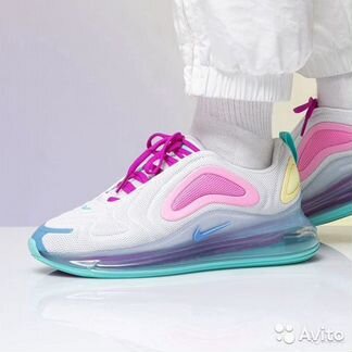 Кроссовки Nike Air Max 720 (36-40)