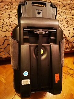 Детское автомобильное кресло