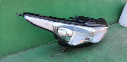 Правая фара Инфинити QX70 Qx 70 куикс 70 ксенон
