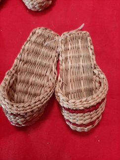 Лапти маленькие