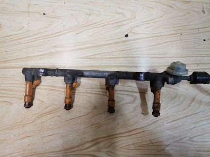 Топливная рейка в сборе тоёта камри в40 2.4л