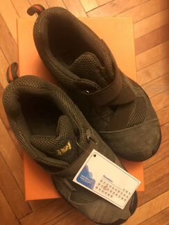 Ботикнки 32 р новые