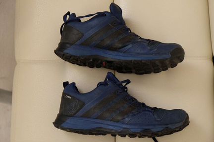 Трейловые кроссовки Adidas