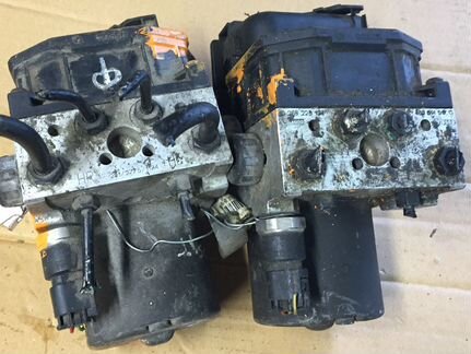 Блок ABS тормозной системы 0265950055 Audi VW
