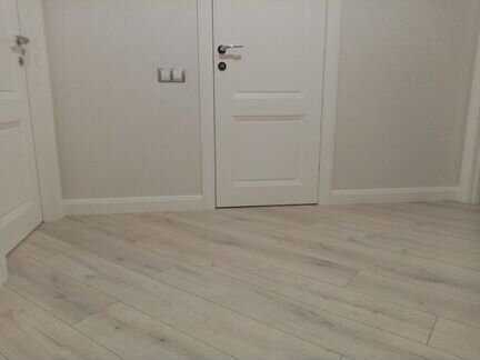 Установка межкомнатных дверей