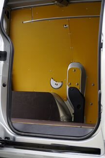 Обшивка фургона Renault Dokker VAN