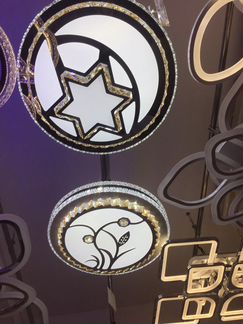 Люстры Света