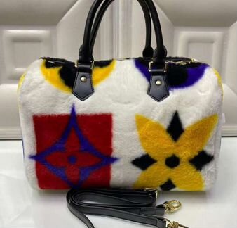 Сумка меховая Louis Vuitton
