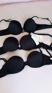 Бюстгалтер черный новый Triumph 75 A