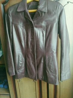 Пиджак нат. кожа. 44 размер. Цвет на фото искажен