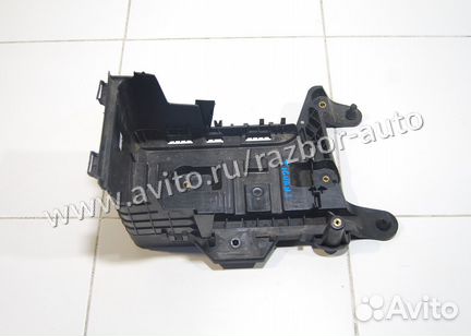 Корпус акб volkswagen tiguan 1 2007-2015