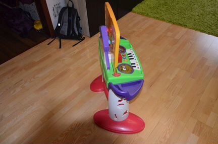 Музыкальная парта fisher price